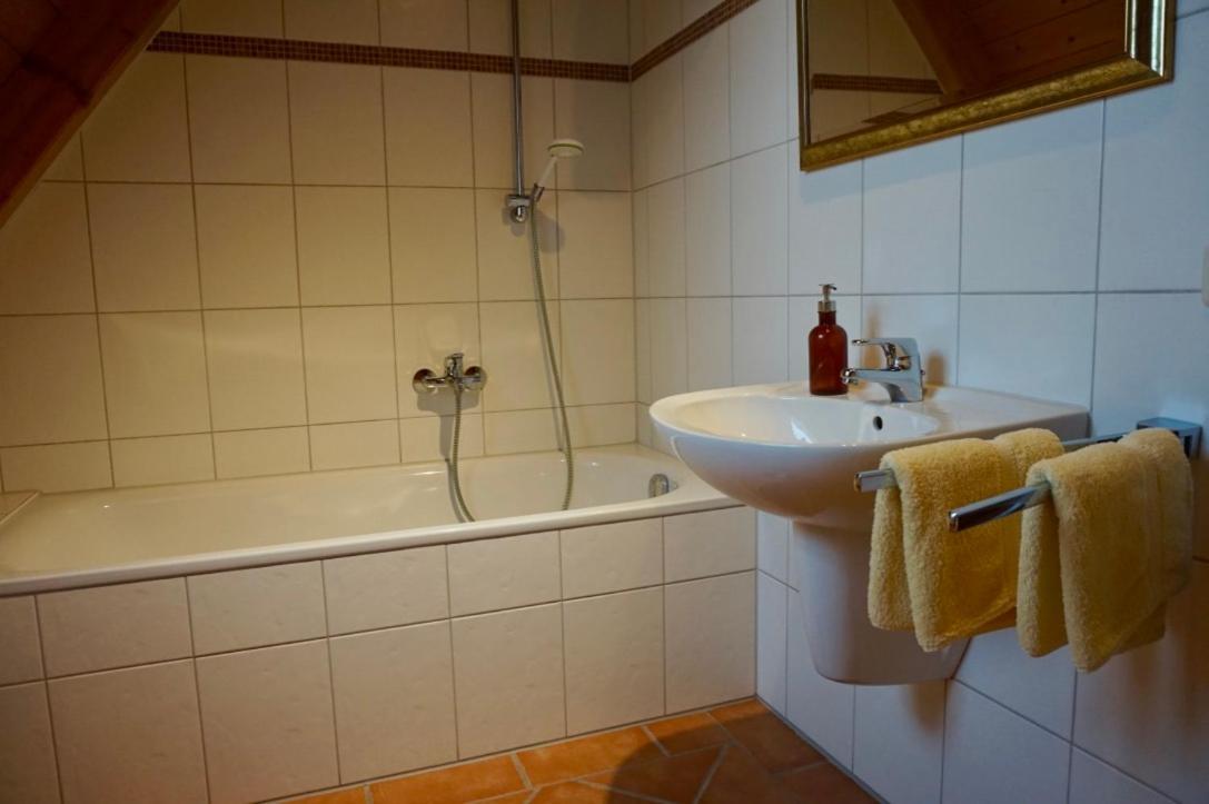 Weinhof Grosch Apartment Sugenheim Exterior photo